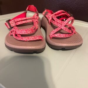 Chaco Pink Outdoor Sandals girls US 4